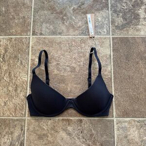 Skims Fits Everybody Scoop Plunge Bra Onyx Size 32C